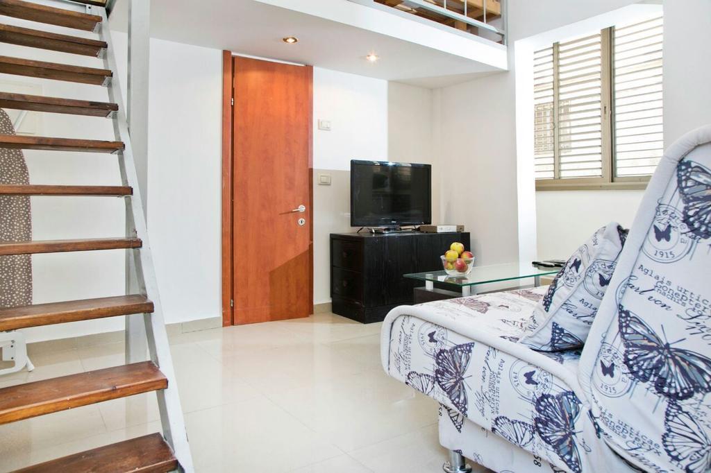 Appartamento Miraks Ge'Ula Tel Aviv Esterno foto